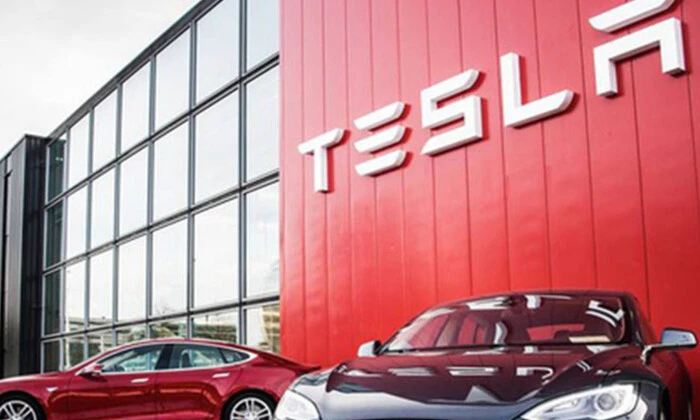 Tesla будет поставлять электроэнергию в Великобритании