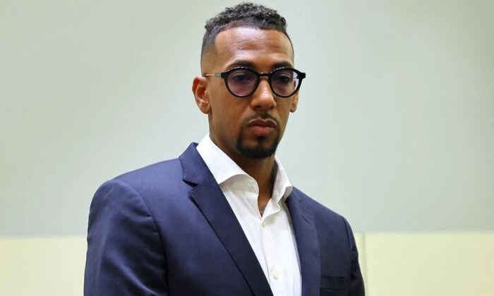 Jerome Boateng driving without a license
