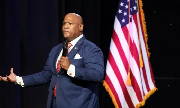 Медитуючий президент і його радник