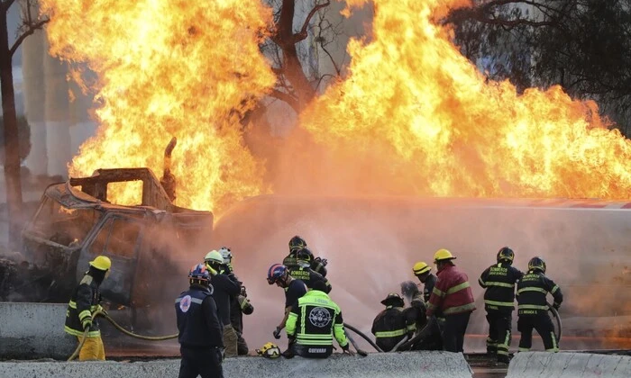 Вибух бензовозу в Мехіко