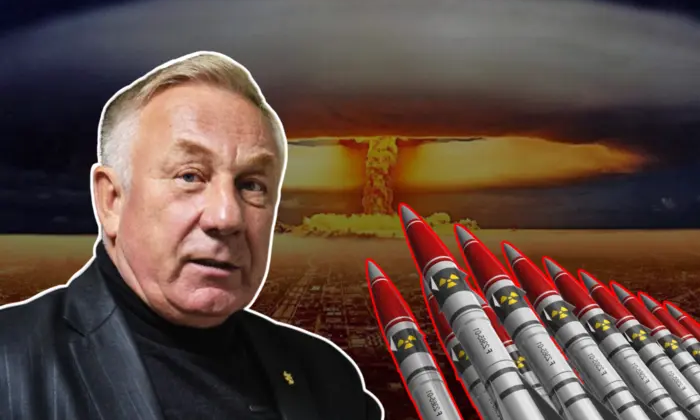 Генерал ракетных войск объясняет про ракеты с ядерной боеголовкой