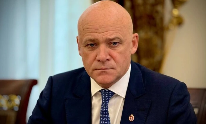 Труханов втратив громадянство, Зеленський створить військову адміністрацію в Одесі
