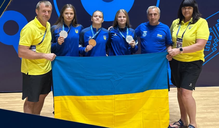 Три медалі вибороли українські борчині