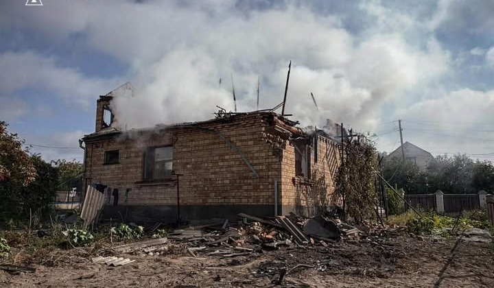 Rescuers extinguish fires after Russian strikes