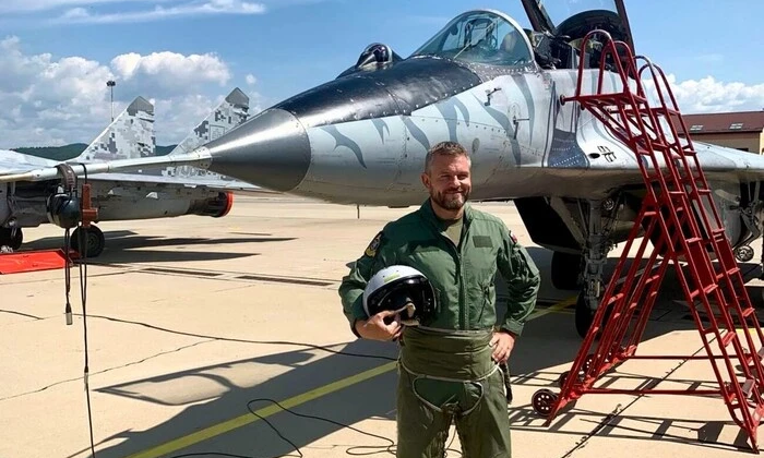 Головний питання про передачу МіГів