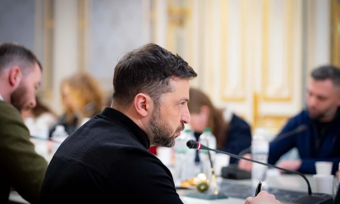 Зеленський веде переговори з Росією