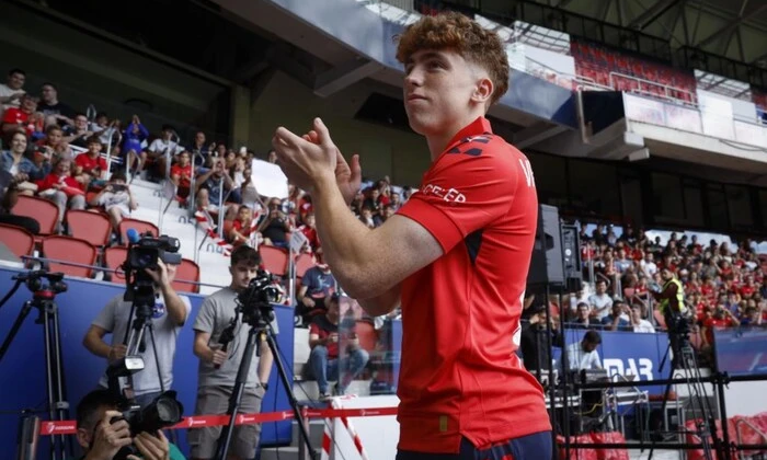 Football player in Liverpool jersey