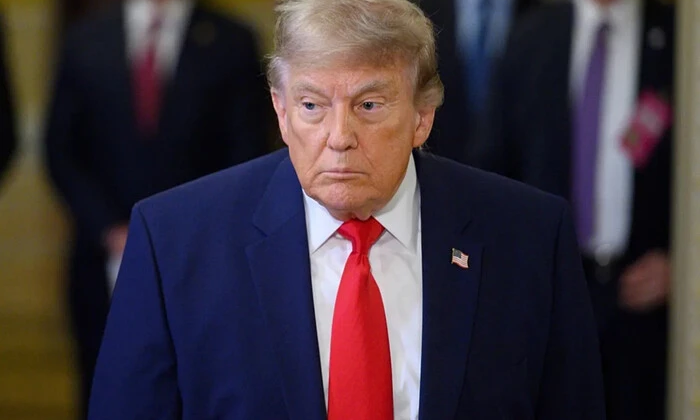 Trump announces talks with Iran