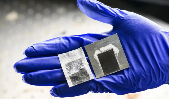 Scientists created a solar desalination system