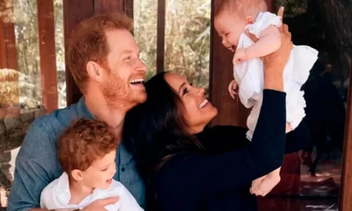 Prince Harry brings children to Britain