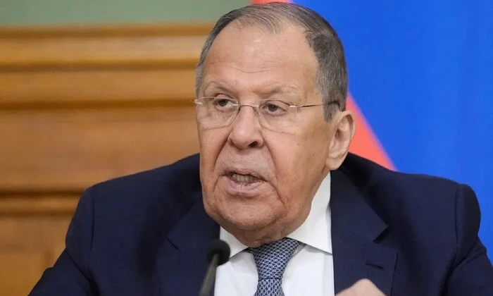 Лавров вимагає визнання російської мови