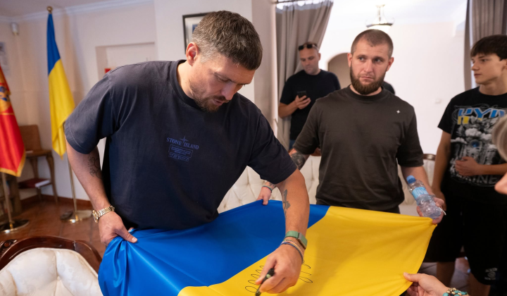 Oleksandr Usyk hosts auction in Montenegro