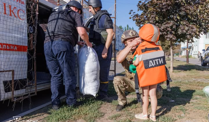 15 врятованих людей з фронтових громад