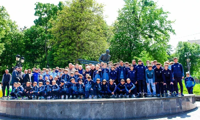 Пам'ять Валерія Лобановського вшановано в Києві