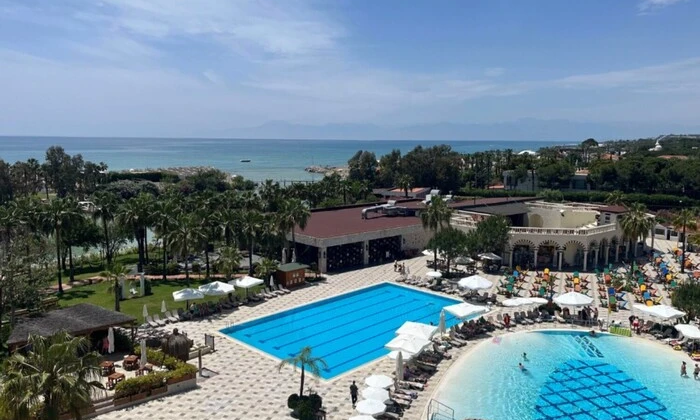 Закрытие сотен отелей на популярном курорте Турции