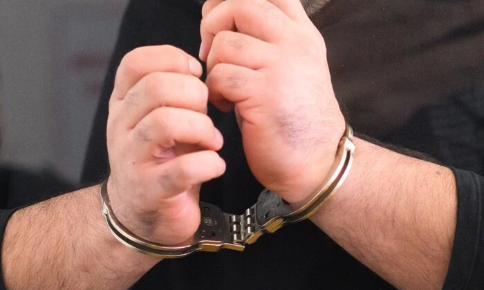 Продавець в ТЦК пропонує відстрочки