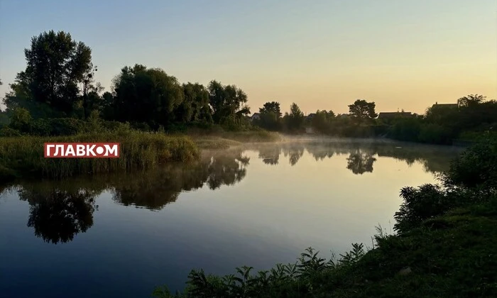 Облачно на фоне солнца 14.08