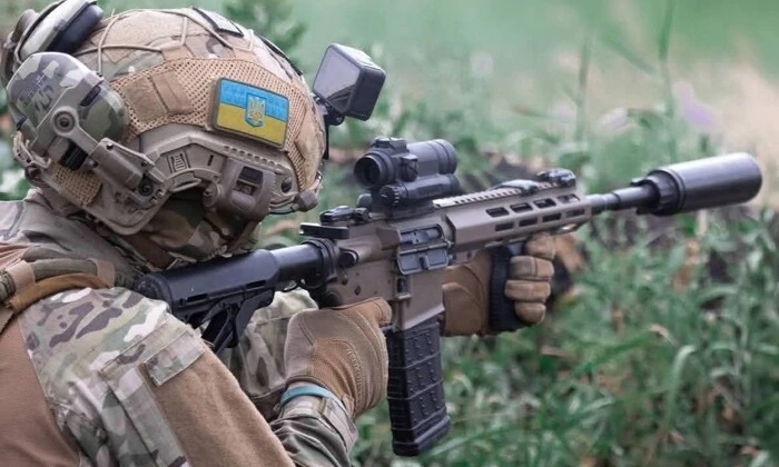 ЗСУ ведуть бій проти ворога