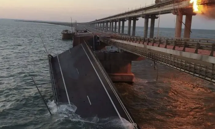 Вибух Кримського мосту: як це було