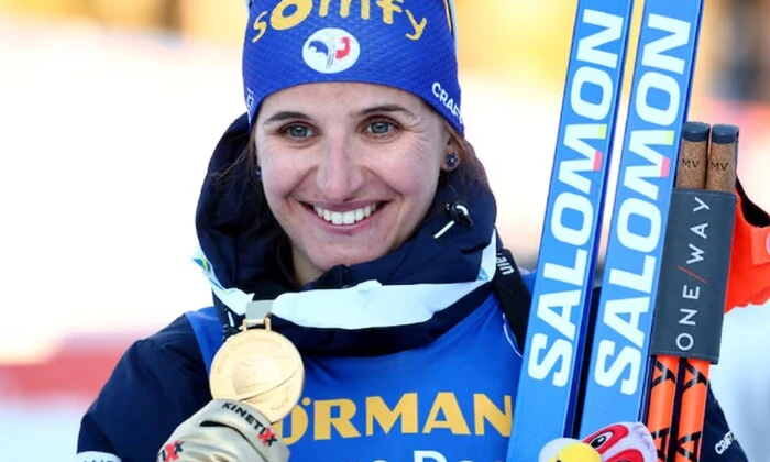 Сімон підозрюється у крадіжці грошей і речей ще чотирьох біатлоністок