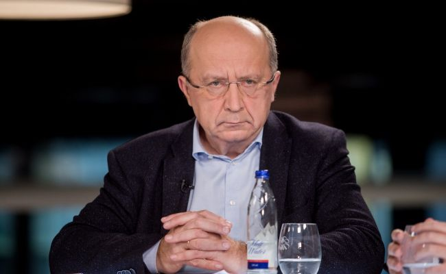 Флаги Украины и Евросоюза, заседание Европарламента