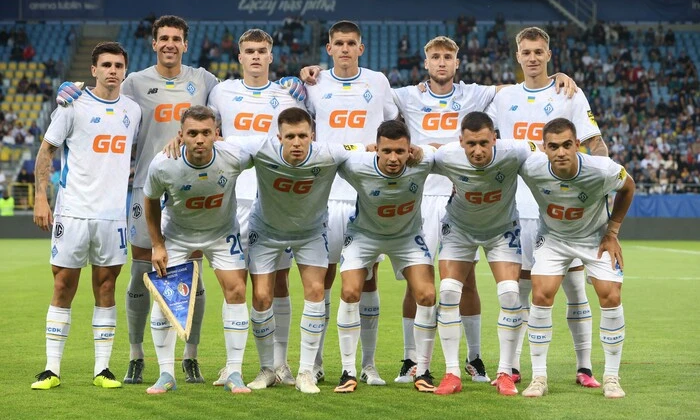 Момент игры «Динамо» - «Пафос» в Лиге Чемпионов