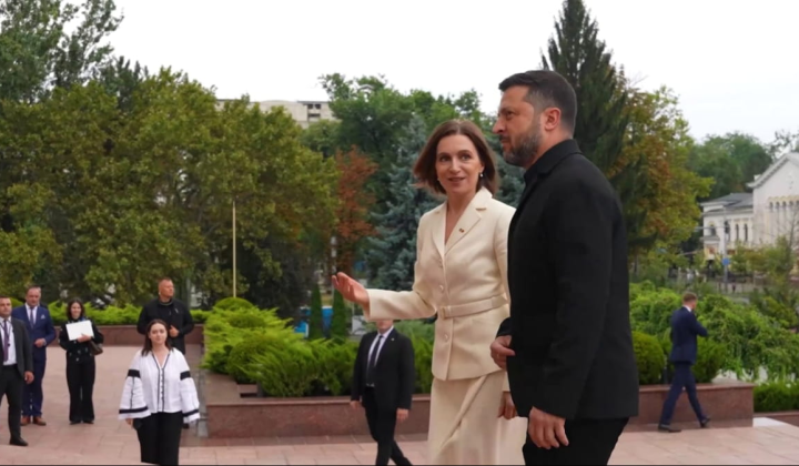 Зеленський прибув до Кишинева на святкування