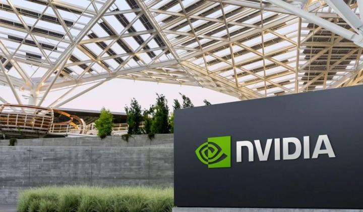 Gigantic data centers in the USA