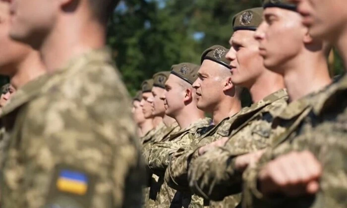 День знаний: Сирский благодарен родителям