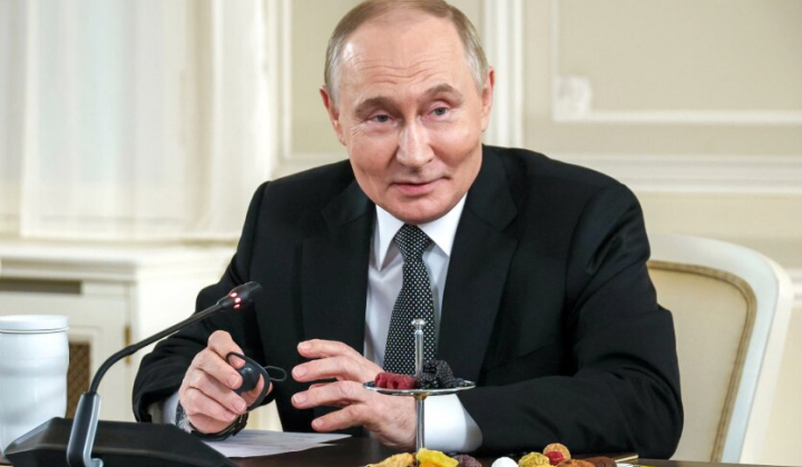 Дефіцит бюджету РФ досяг 6 трлн рублів