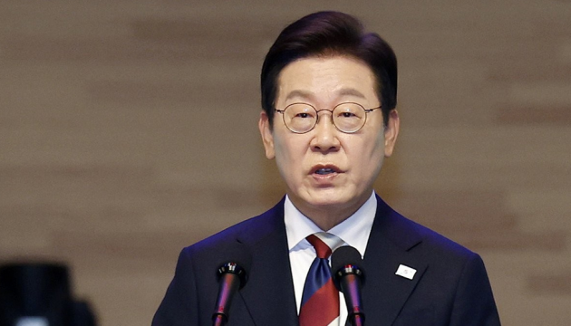 South Korean President Moon Jae-in accuses Ukraine