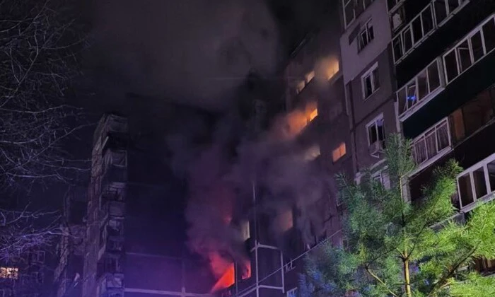 Потужні вибухи у Курську