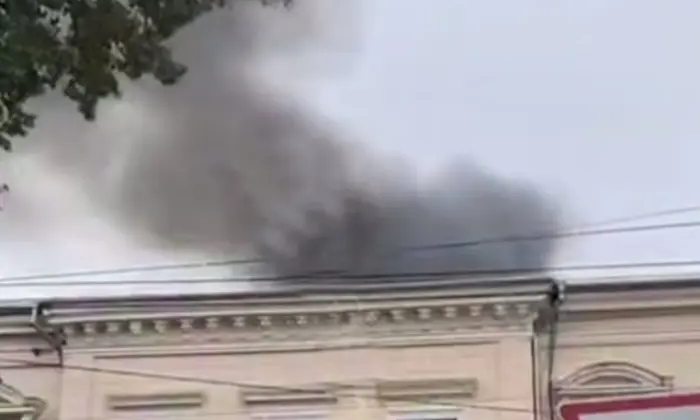 Пожежа в готелі в центрі Чернівців