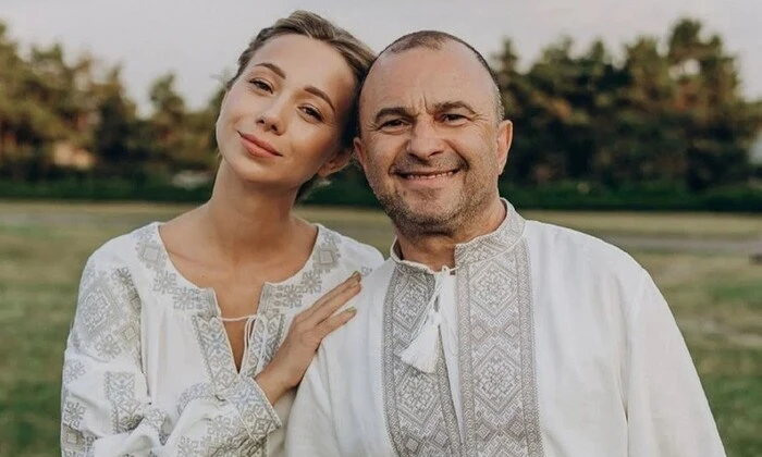Охрана запрещала дарить цветы Павлику