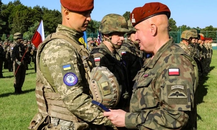 Совместная тренировка украинцев и мигрантов