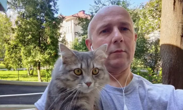 Ukrainian journalist during arrest