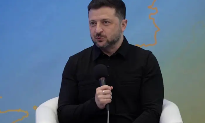 Зеленский в Славутиче обсуждает планы укрепления