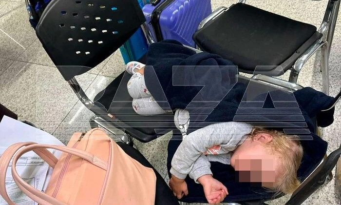 Самолет вспыхнул в воздухе