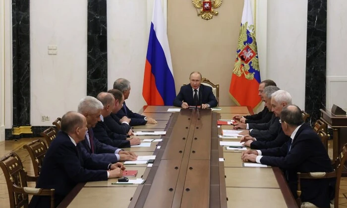 Путін та Трамп на зустрічі