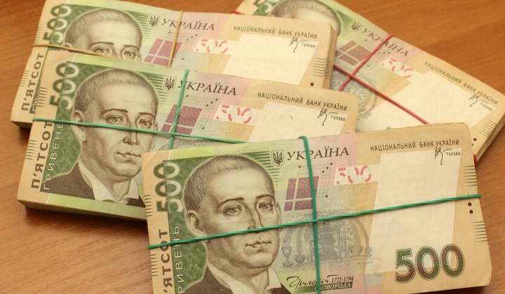 Зміни обсягів касових оборотів банків