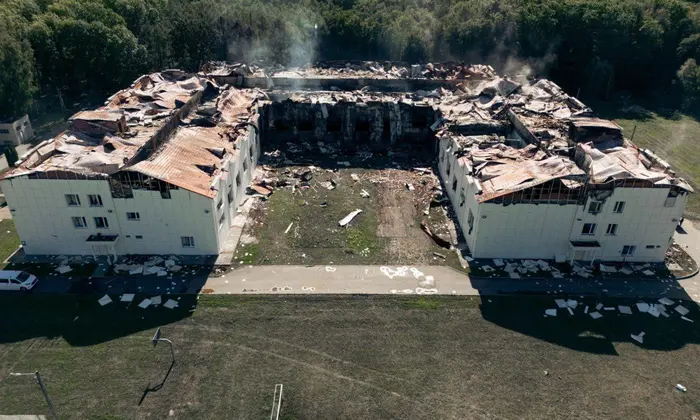 Окупанти зруйнували корпус Сумського державного університету