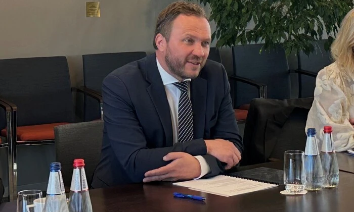 Estonia calls for stronger sanctions against RF