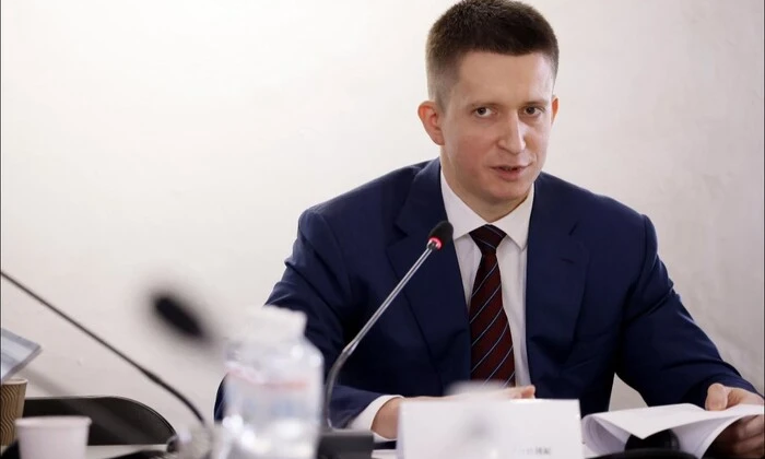 Failed competition for head of ARMA