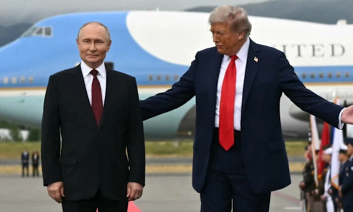 Путін та Трамп проходять через війну