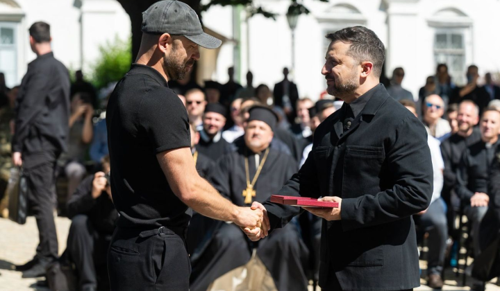 Zelensky posthumously awards ADAM and Stepan Hig