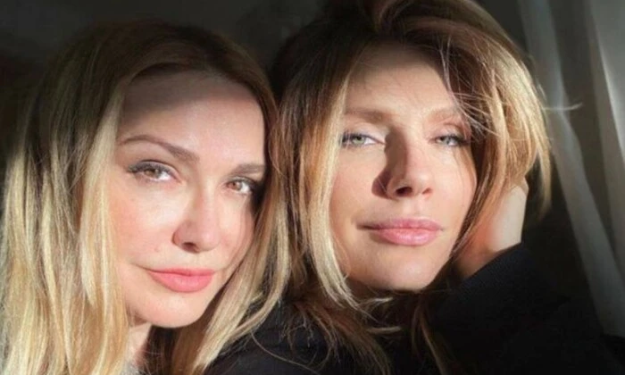 Olga Sumskaya with her daughter in Moscow