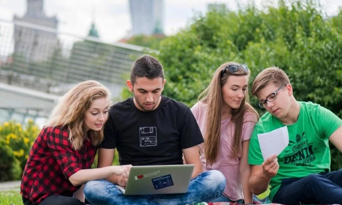 Вступ до вишів іноземцям: поради українцям