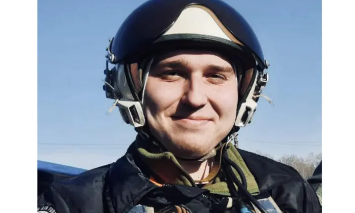 фото погибшего летчика Ивана Болотова