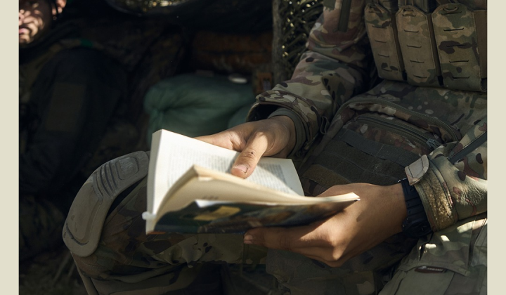 Военные получают скидку на книги