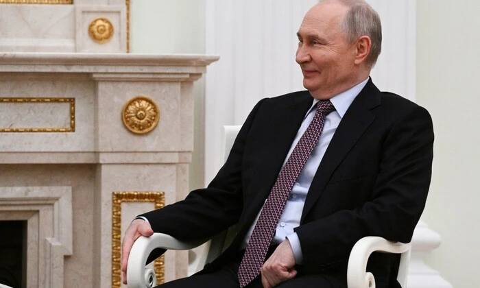 Путін змінює риторику після параду